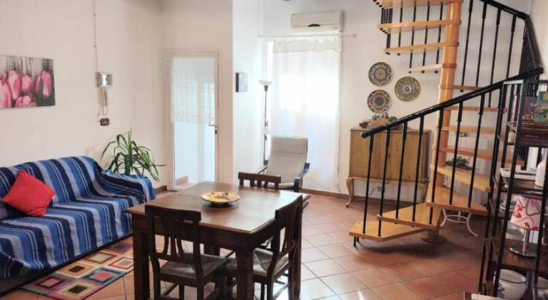 Apartment with 2 rooms for 5 persons — photo 2