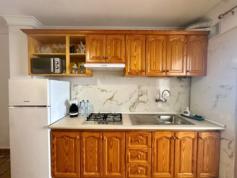 Holiday apartment with patio & fast internet | Sea view | Pets are welcome — photo 4