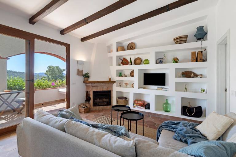 Fully equipped house with pool, garden & fast internet | Garden view | Good for workation | Pet-friendly — photo 5