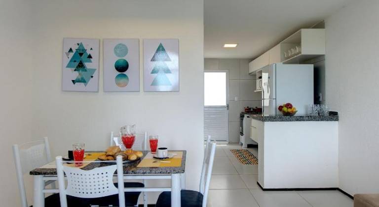 Vacation home with pool — photo 4