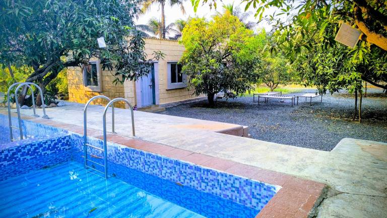 Farm with garden in Mendarda