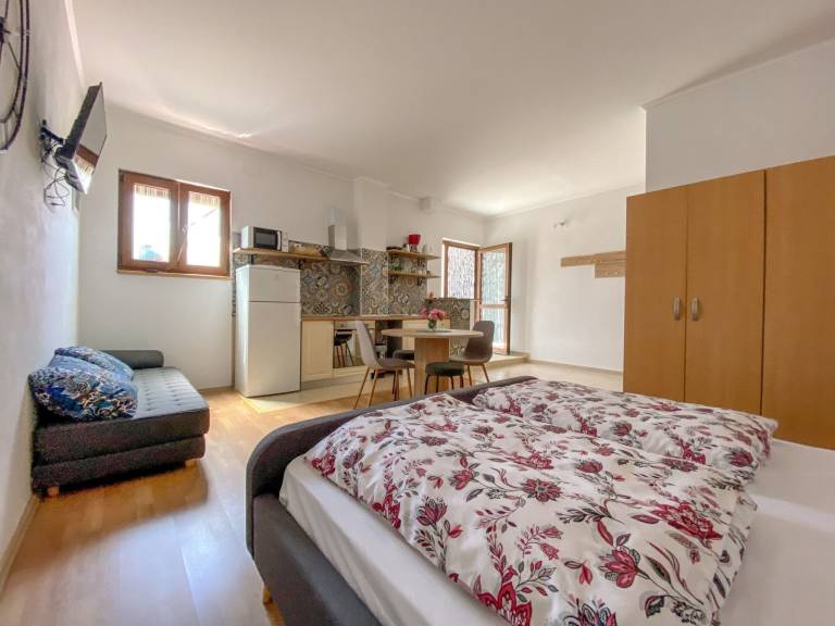 Wonderful apartment with patio | Dogs allowed — photo 5