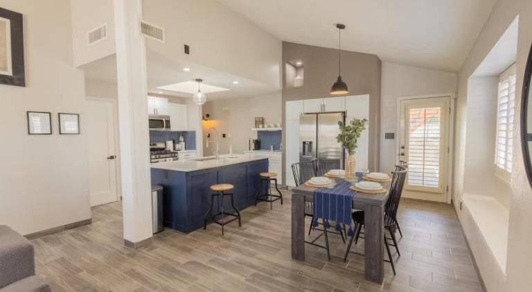 Big rental apartment | Pets are welcome — photo 3