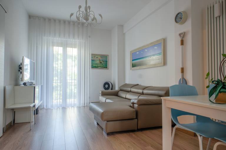 Child-friendly lovely rental apartment | Sea view | Close to the beach | Dogs allowed — photo 2