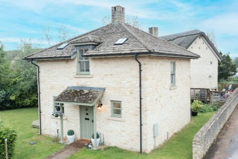 Cottage Somerford Keynes