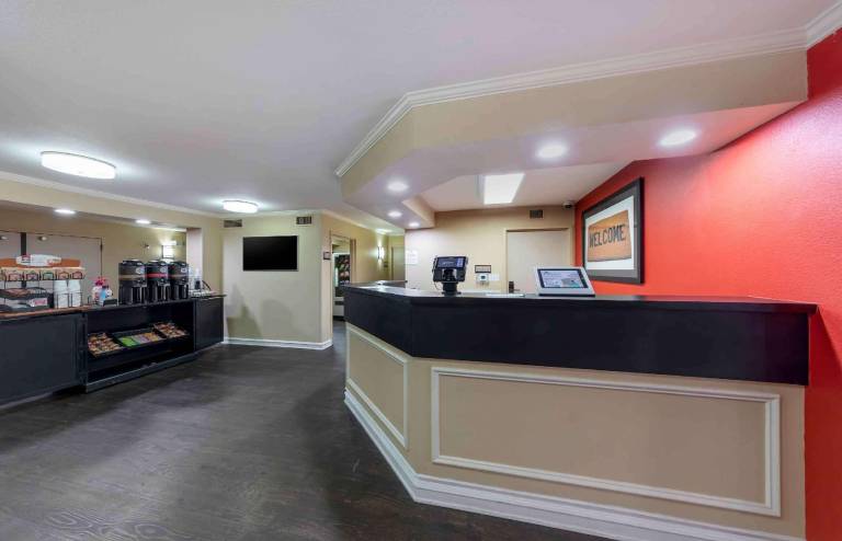 Extended Stay America Suites - Los Angeles - Glendale — photo 3