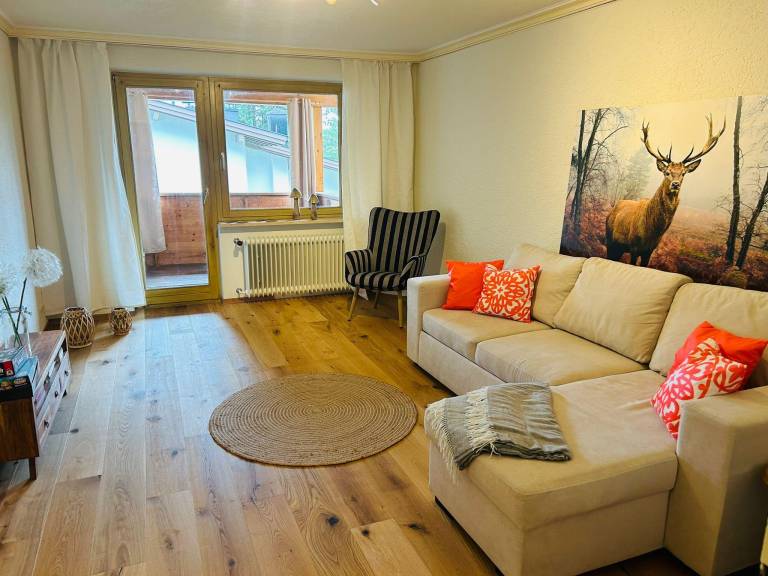 Apartment with patio | Garden view — photo 3