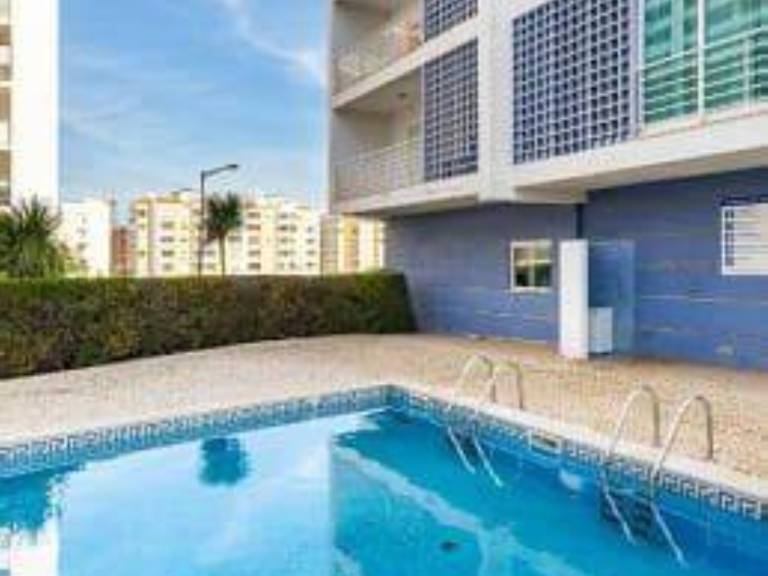 Holiday apartment with pool & garden — photo 2