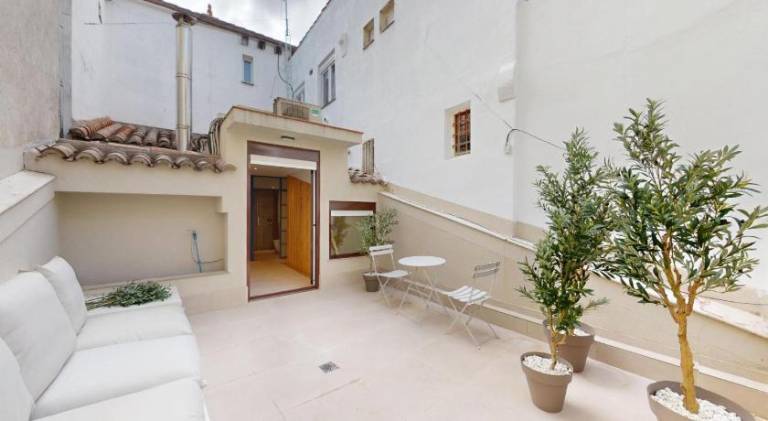 Serviced apartment with terrace | Close to Royal Palace of Madrid — photo 5
