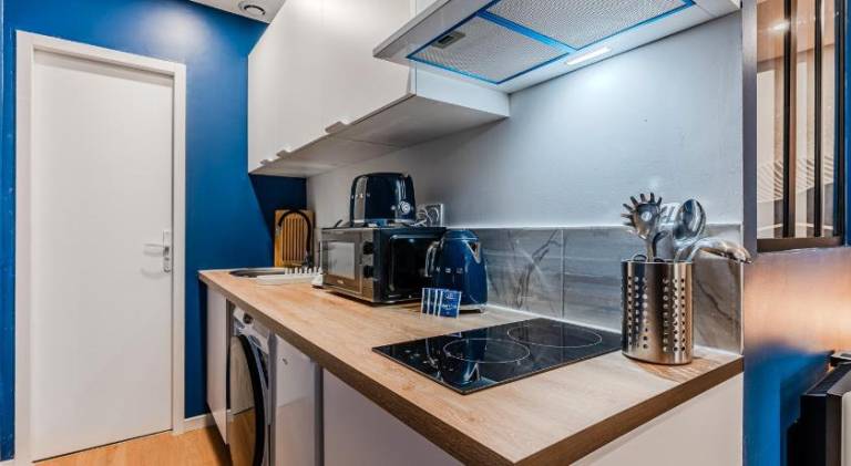 Pleasant holiday apartment with hot tub & sauna | Next to Grosse cloche de Bordeaux | Pets allowed — photo 5