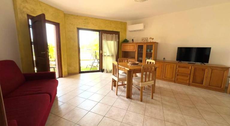 Rental apartment with 2 rooms for 6 persons — photo 2