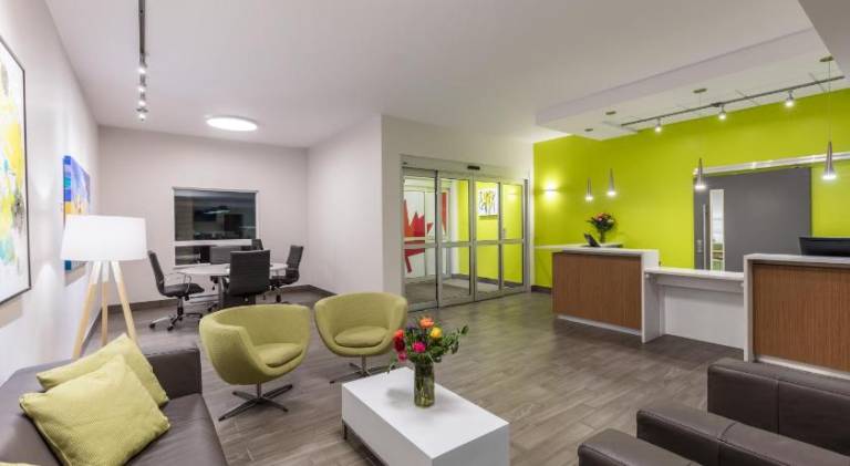 Super 8 By Wyndham Winnipeg East Mb — photo 3