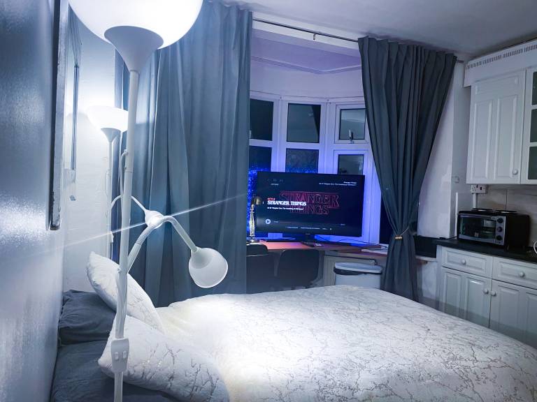 Studio flat  Dollis Hill