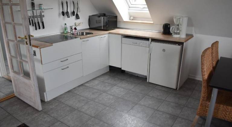 Wonderful holiday apartment with terrace, yard & BBQ | Pets are welcome — photo 3