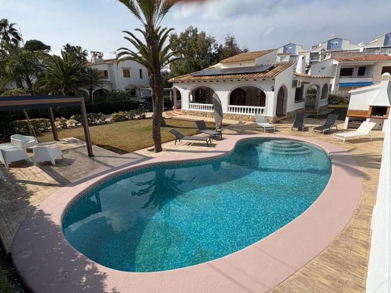 Casa Oliva Nova