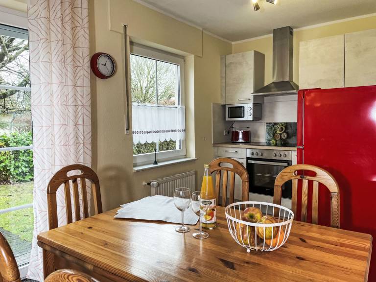 Child-friendly wonderful vacation home with patio & garden | Pets are welcome — photo 2