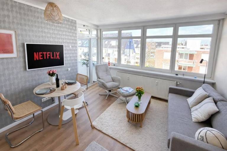 Family-oriented rental apartment | Sea view | Next to the beach | Dogs allowed — photo 4