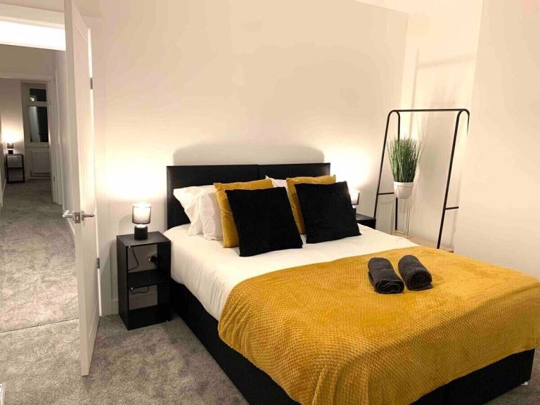 House Leicester