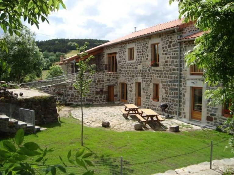 Maison de vacances Arlempdes