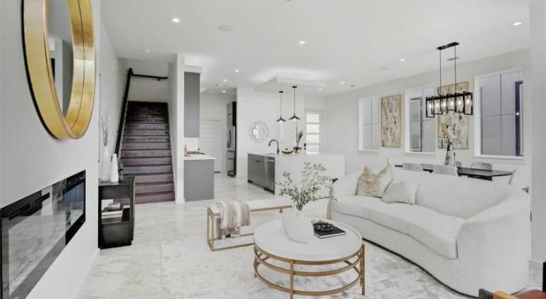 Villa with hot tub | Pet-friendly in Houston, TX