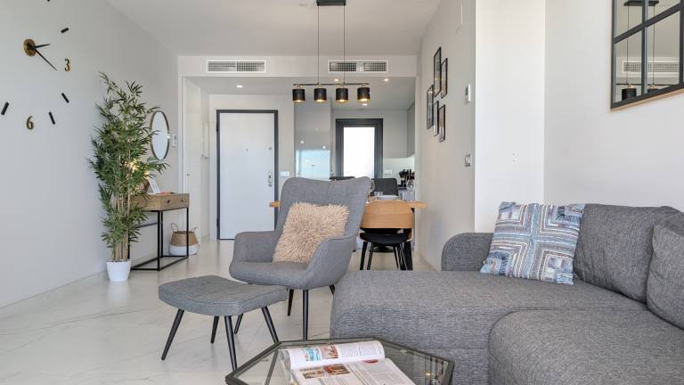 Apartment with sauna, heated pool & terrace | Water view — photo 4