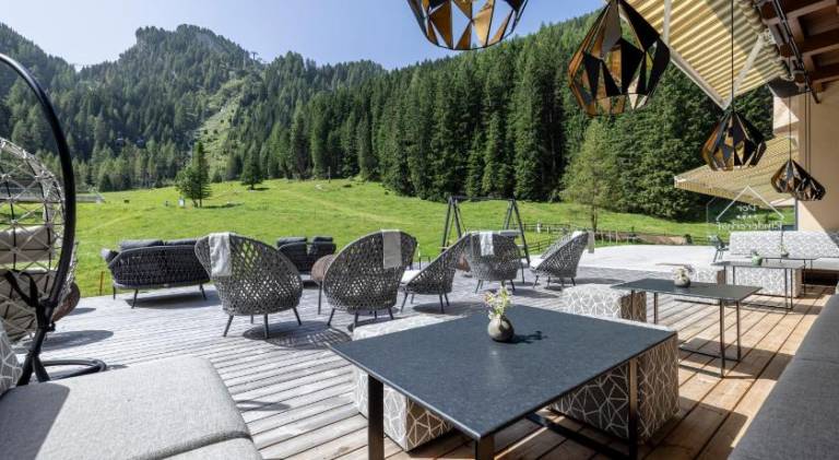 VALARA Alpine Art Hotel — photo 4