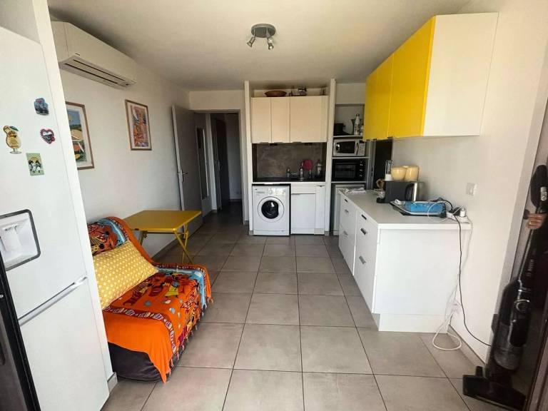 Cape Verde Residence - Nice T2 Bis with air conditioning close to the sea in the domain of La Coudouliere in Six-Fours-les-Plages