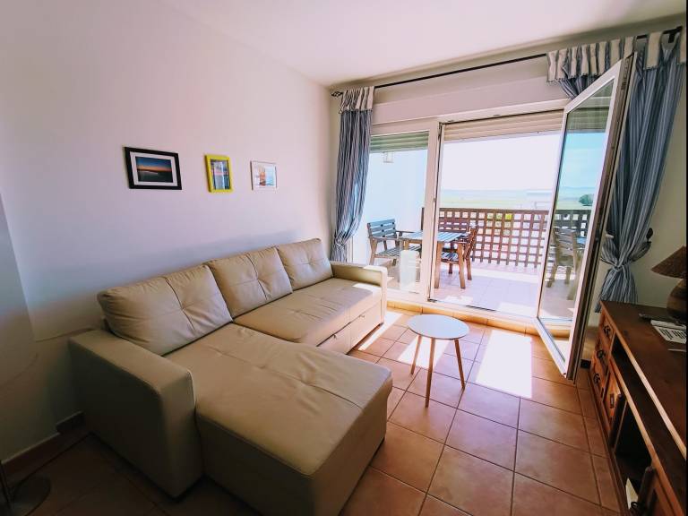 Family-oriented holiday apartment with terrace | Sea view | Pets are welcome — photo 5