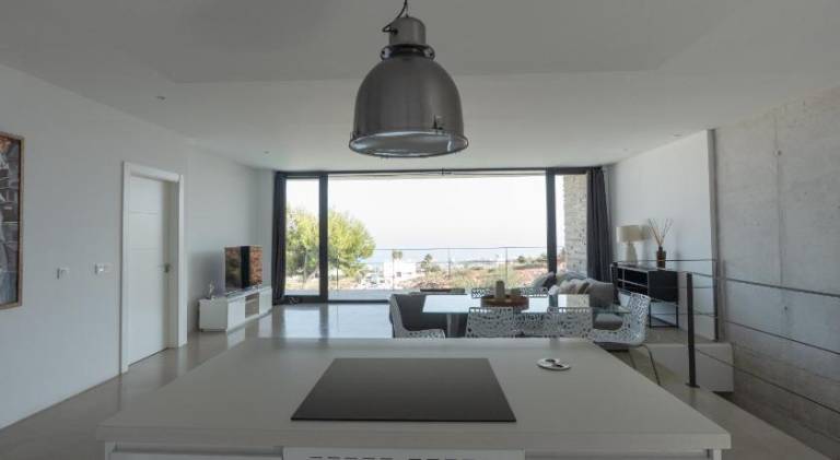 Villa with private pool, yard & terrace | Good for workation — photo 3