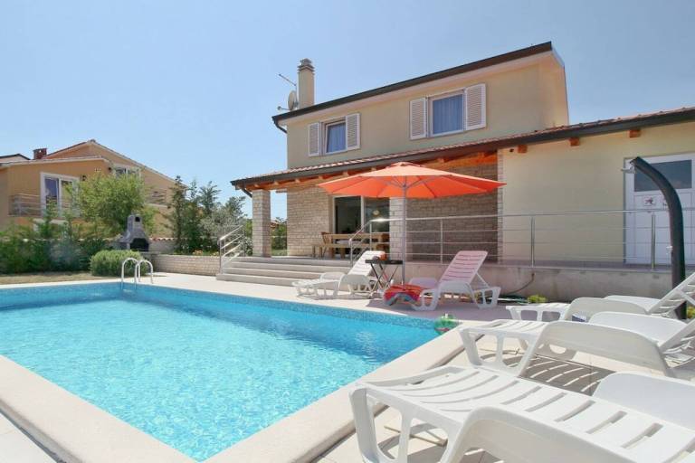 Ferienhaus Kaštel