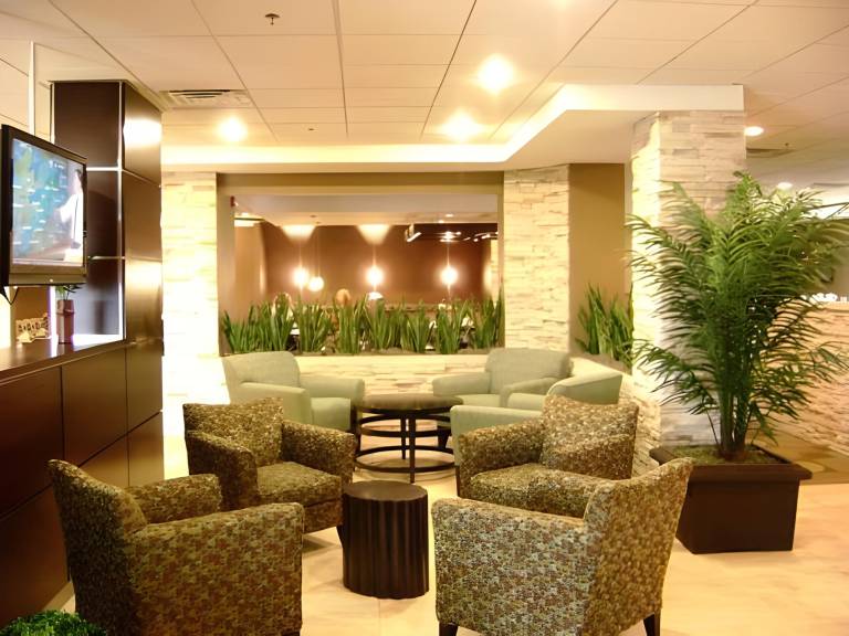 Holiday Inn Bloomington By IHG — photo 2