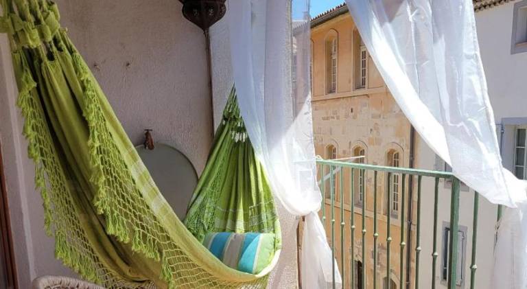 Apartment with patio | Suitable for remote work in Martigues