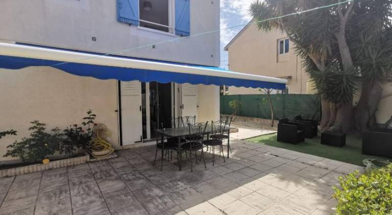 Villa with 4 rooms for 8 persons — photo 5