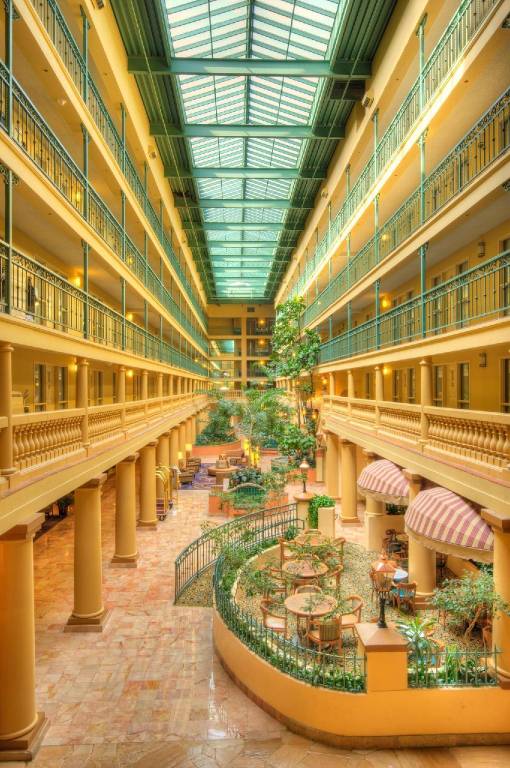 Embassy Suites by Hilton Los Angeles International Airport South — photo 4