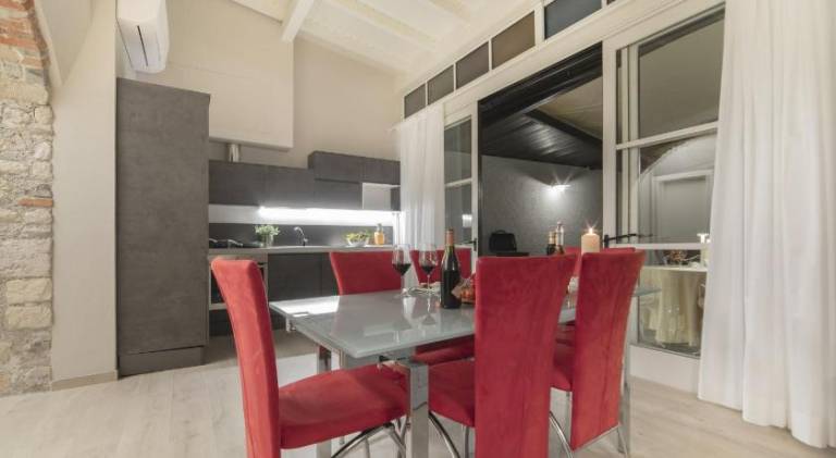 Apartment with 2 rooms for 5 persons — photo 3