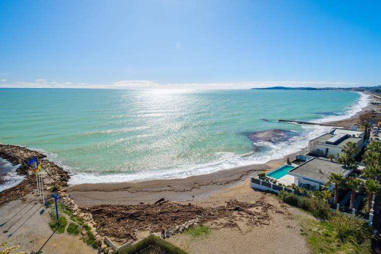Apartment 'Marina Baie Des Anges' with Sea View, Wi-Fi and Air Conditioning — photo 3