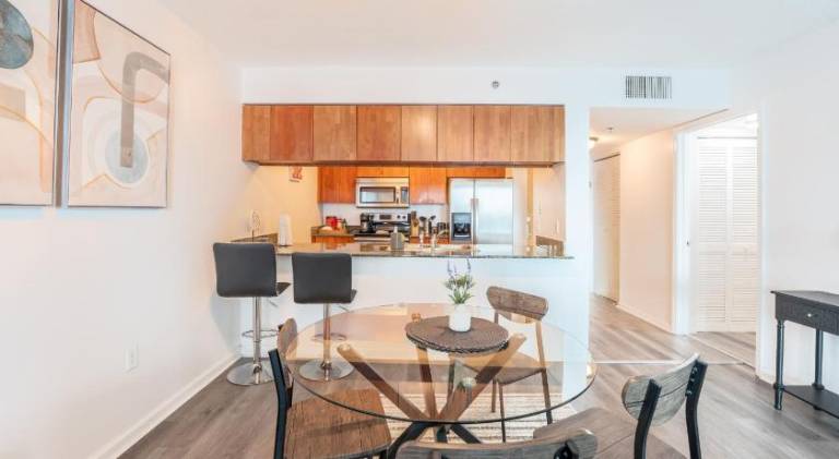 Lovely apartment with jacuzzi & pool | Dogs allowed — photo 4