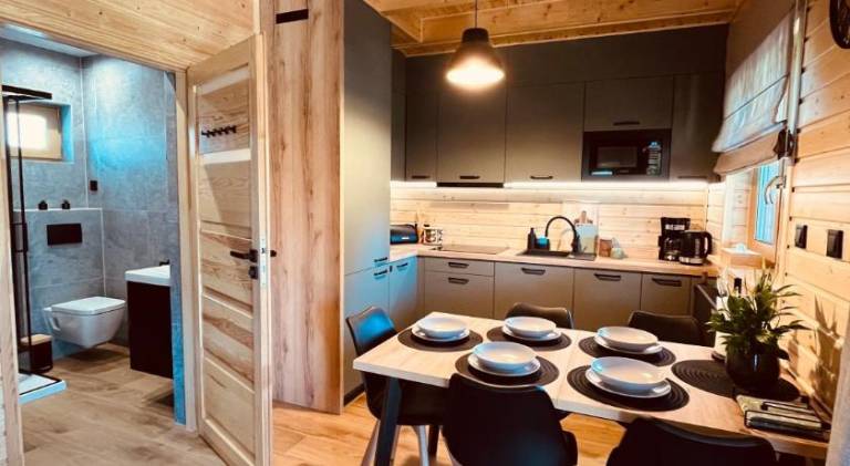 Vacation home with terrace, yard & barbecue | Pet-friendly — photo 4