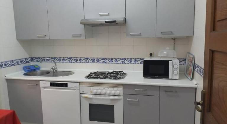 Rental apartment with 3 rooms for 6 persons — photo 5