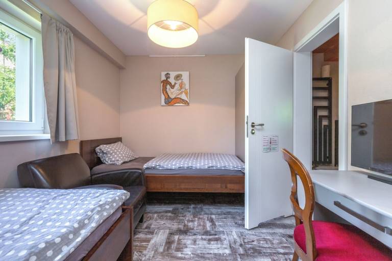 Bed & Breakfast Lostorf