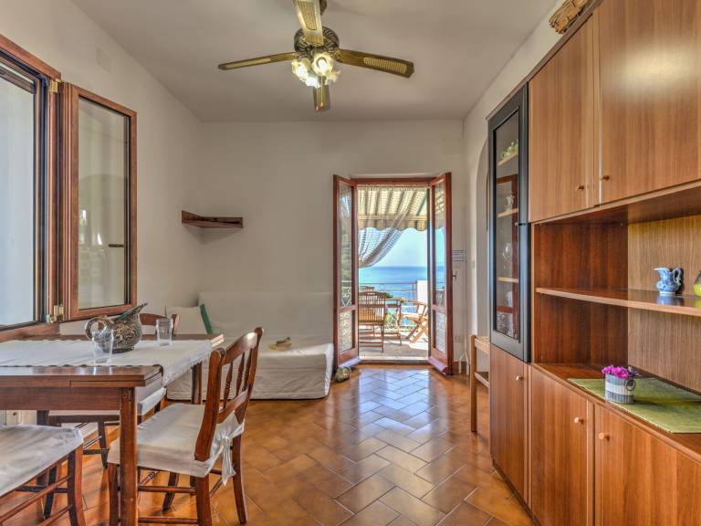Vacation home with barbecue, patio & garden | Sea view — photo 5