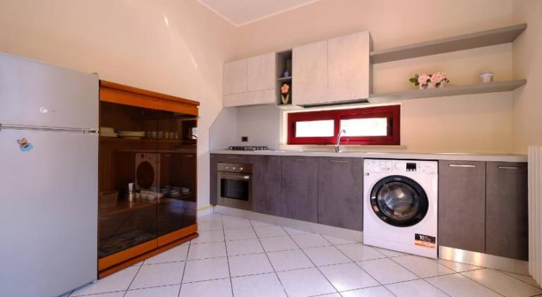 Rental apartment with 2 rooms for 4 persons — photo 3