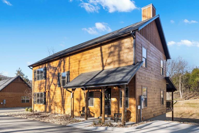 Cabin  Hollister