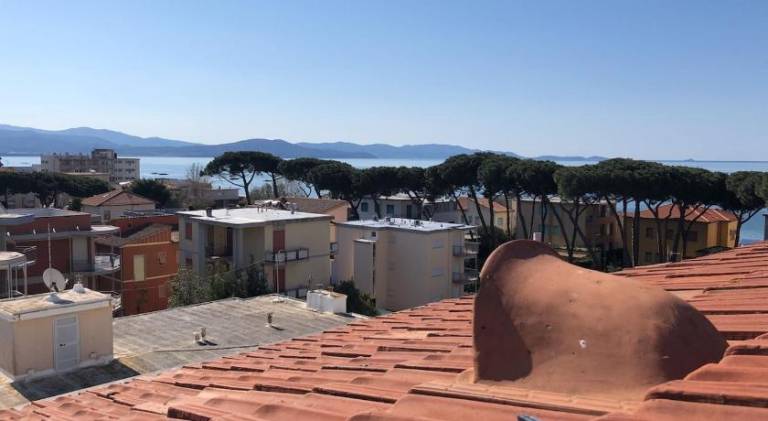 Rental apartment with 1 room for 4 persons in Follonica