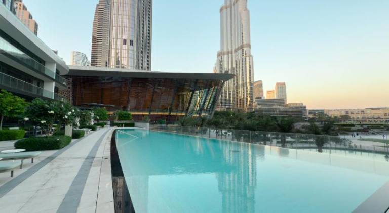 Holiday apartment with pool & terrace | Close to Burj Khalifa — photo 5