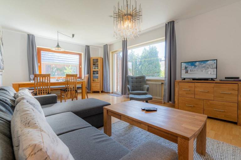 Rental apartment with yard & terrace in St. Peter-Ording
