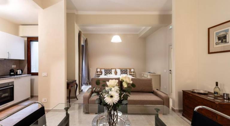 Hostly-Suite il Mediceo-Lungarni in Town Center in Pisa