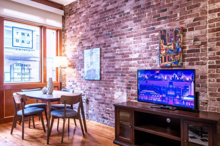 Family-friendly nice apartment | Next to Faneuil Hall | Perfect for remote work | Pets are welcome — photo 4