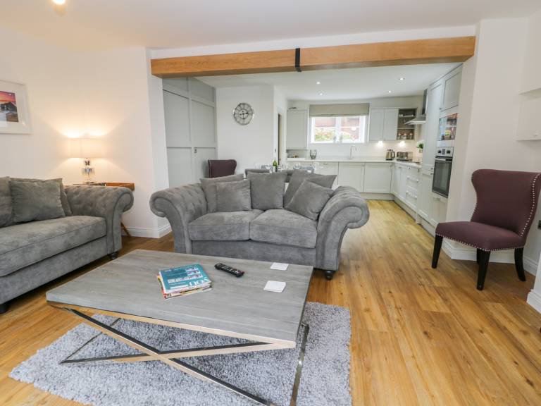 Family-oriented pleasant cottage with garden | Beach view | Pets are welcome — photo 4