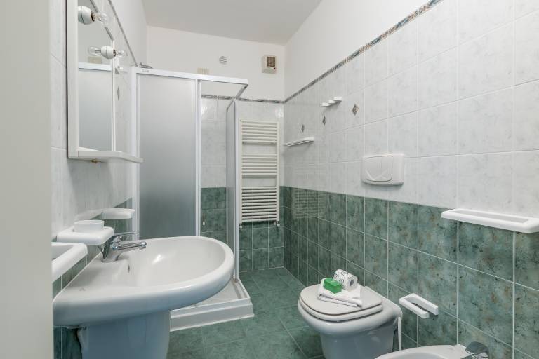 Child-friendly holiday apartment with patio & garden | Mountain view | Close to the beach | Pets are welcome — photo 5